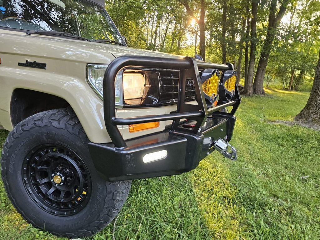 DOBINSONS BULL BAR CLASSIC BLACK FOR TOYOTA LAND CRUISER 70 SERIES 1984 - 2006 - BU59 - 3515 - Sniper Custom Trucks