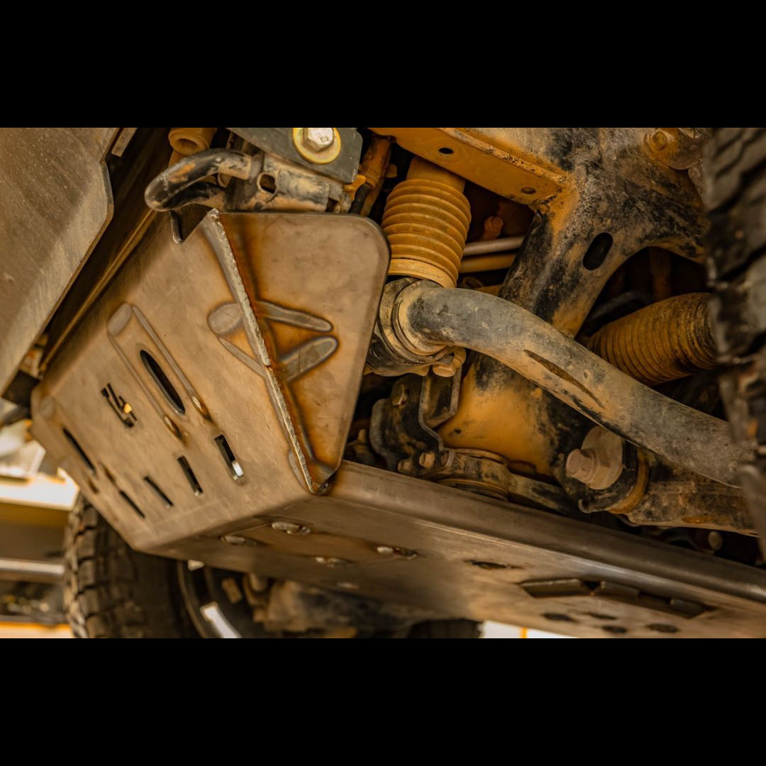 Quartering side view showing the protective wings on the front face of the C4 front skid plate for 4Runners.